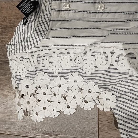 Woman's "Jones& Co" blouse sleevless - Picture 2 of 6